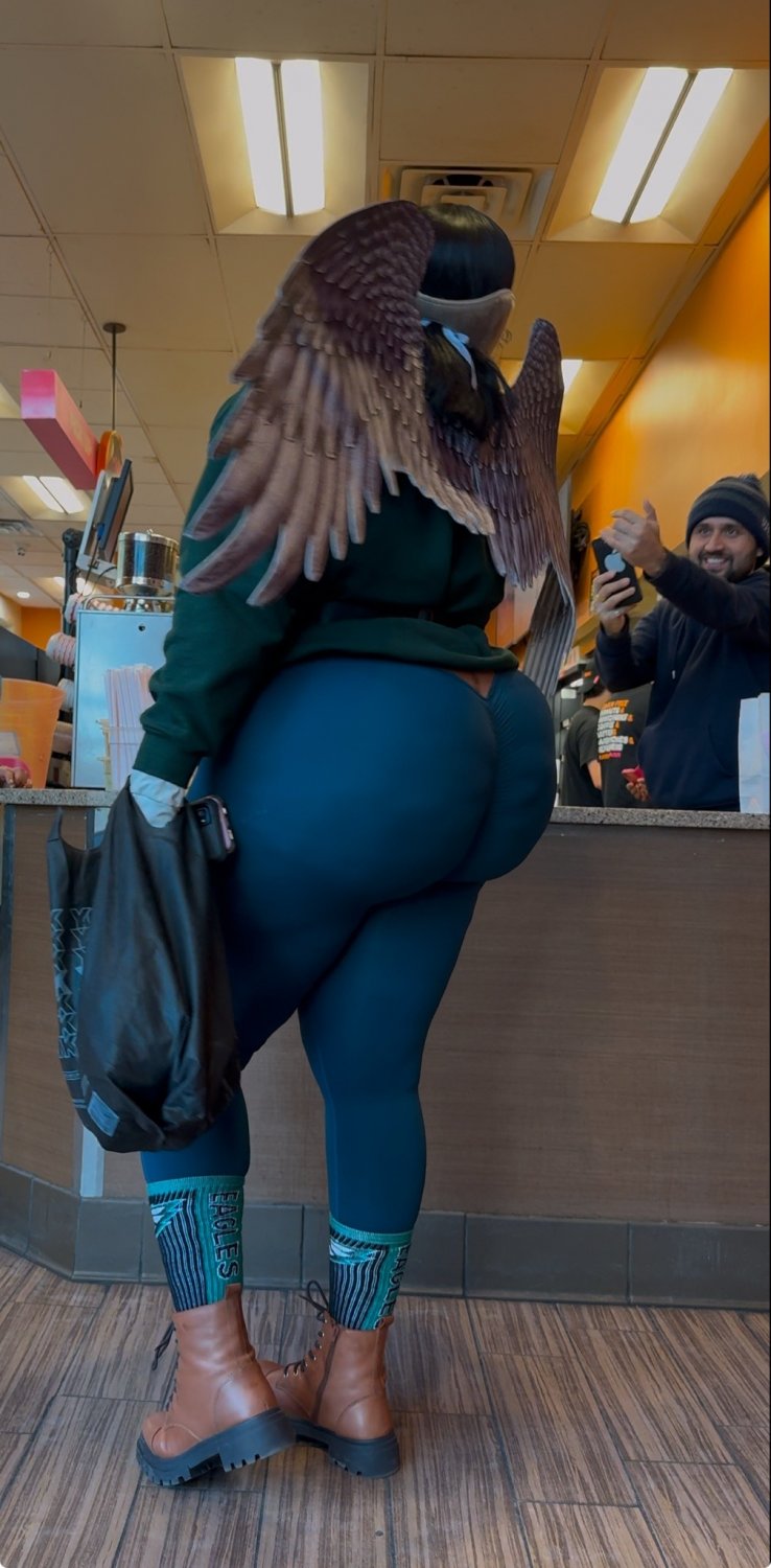 エボニー・BBWゴッデス・ライディング・アンド・モーニング・フォア・モア・プレジャー 1