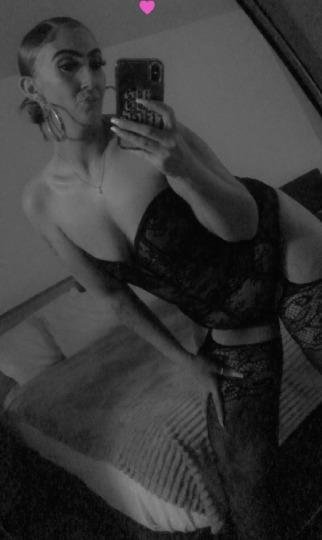 Hot 34-Year-Old MILF Escort in San Pablo With Tits Built for Worship 6
