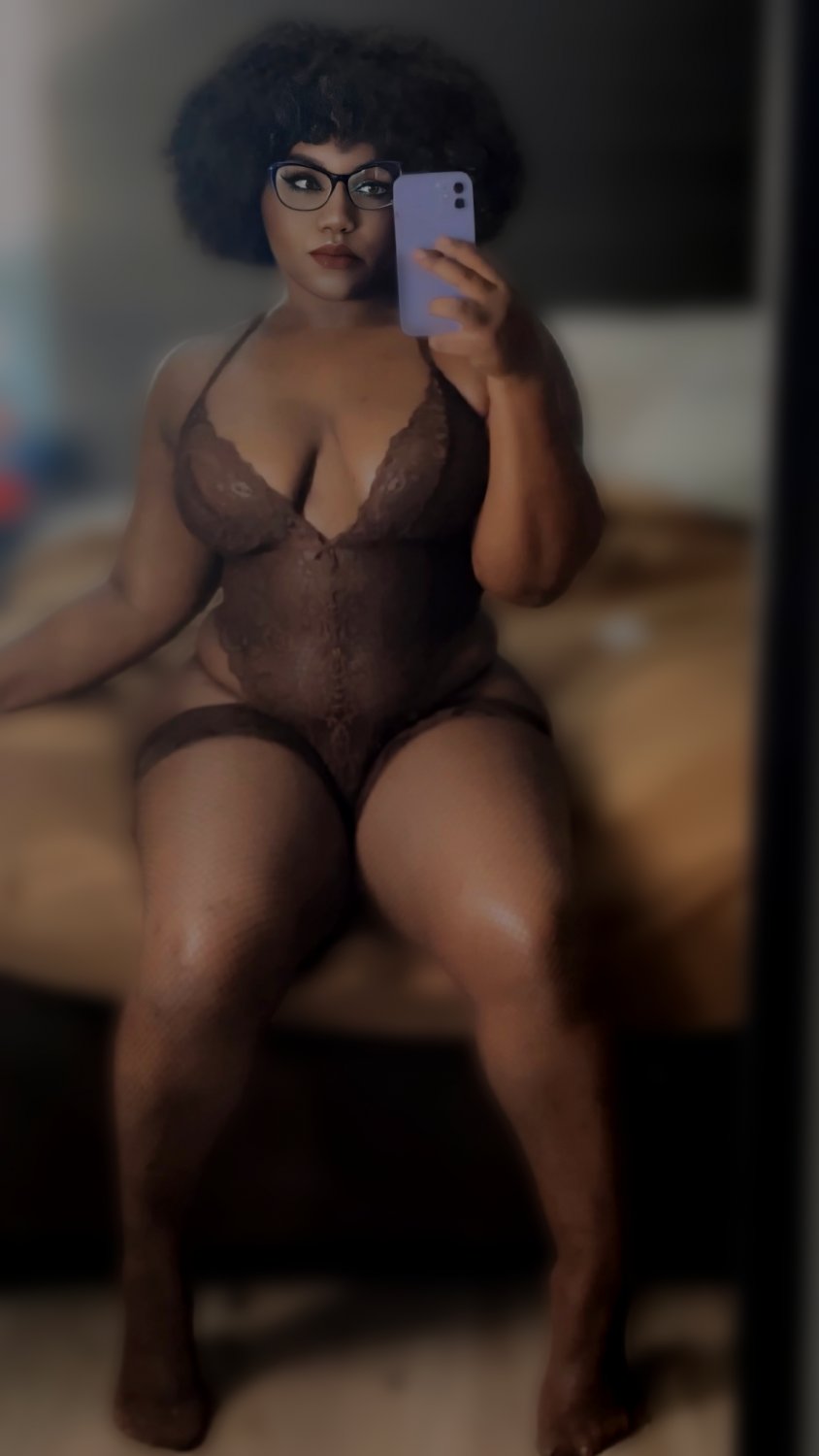 Caught Cheating and Fucked Like She Deserves 4