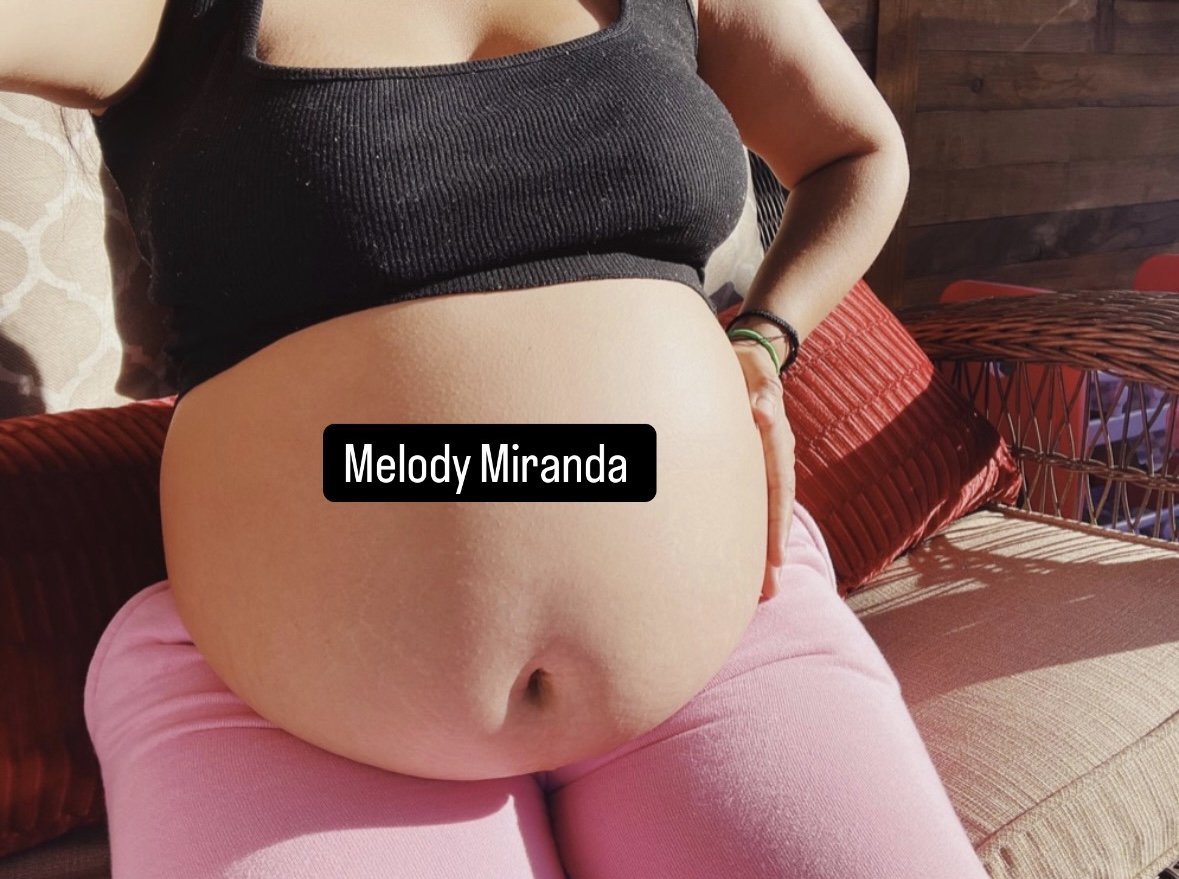 プレグナント・ラティーナ・スラット・ゲッツ・ハー・ヘアリー・ホール・パウンデッド・ハード 3