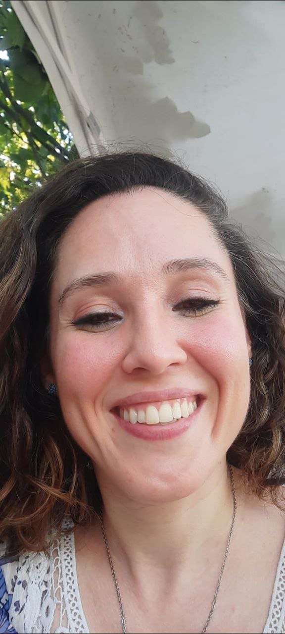 スクルンプシャス・エステフィー・フロム・アルゼンチナ・ターンズ・イントゥ・ア・ワイルド・パブリック・カムダンプ・スラット 49