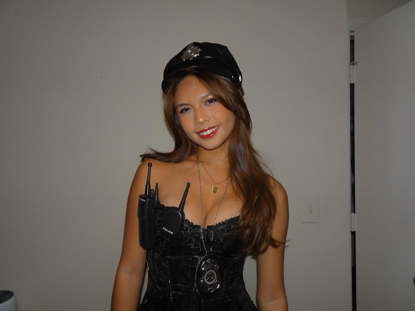 プティート・オリエンタル・カレッジ・ベイブ・ソフィア — ビキニ・テンプテーション・ユー・キャント・レジスト 5