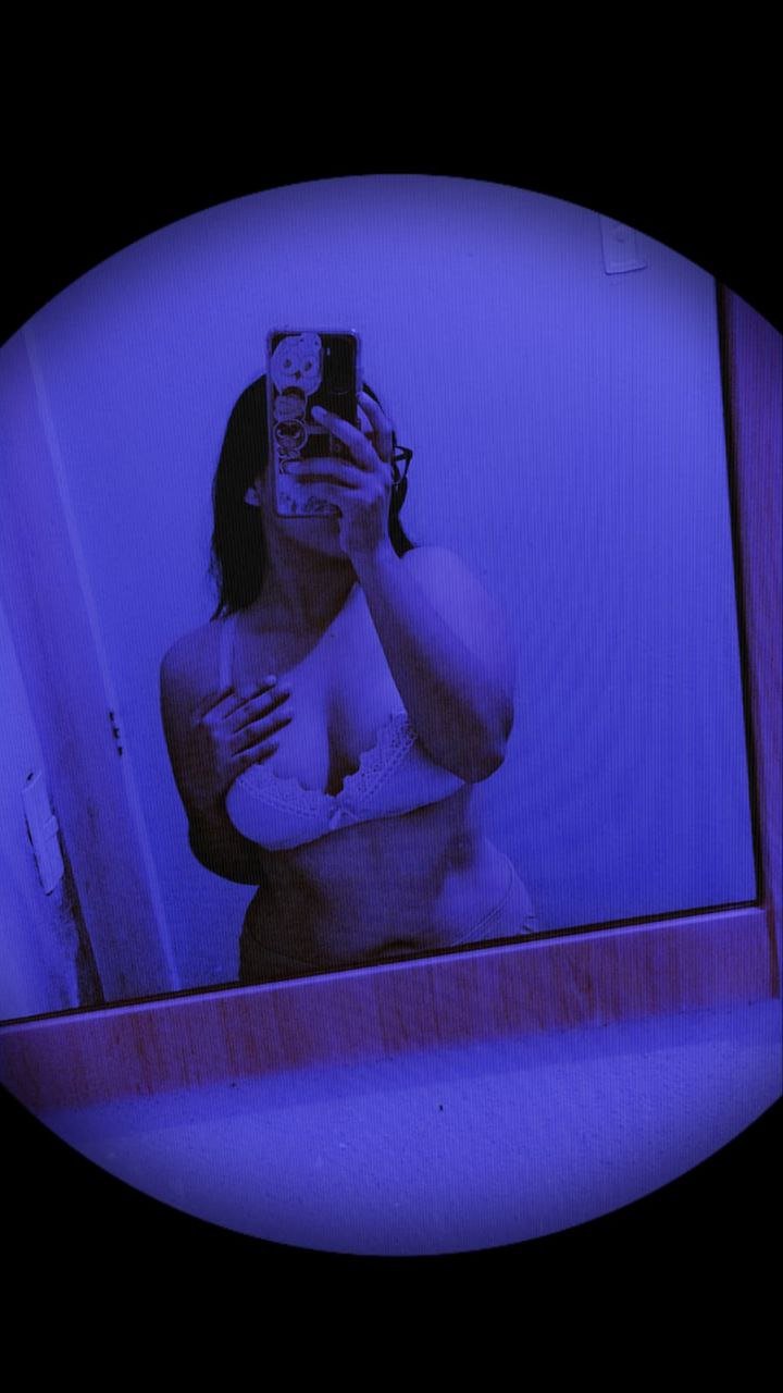 ビッグ・ティッテッド・ノーティー・フレンド・レディー・トゥ・シェア・ザ・ワイルデスト・ライド 2