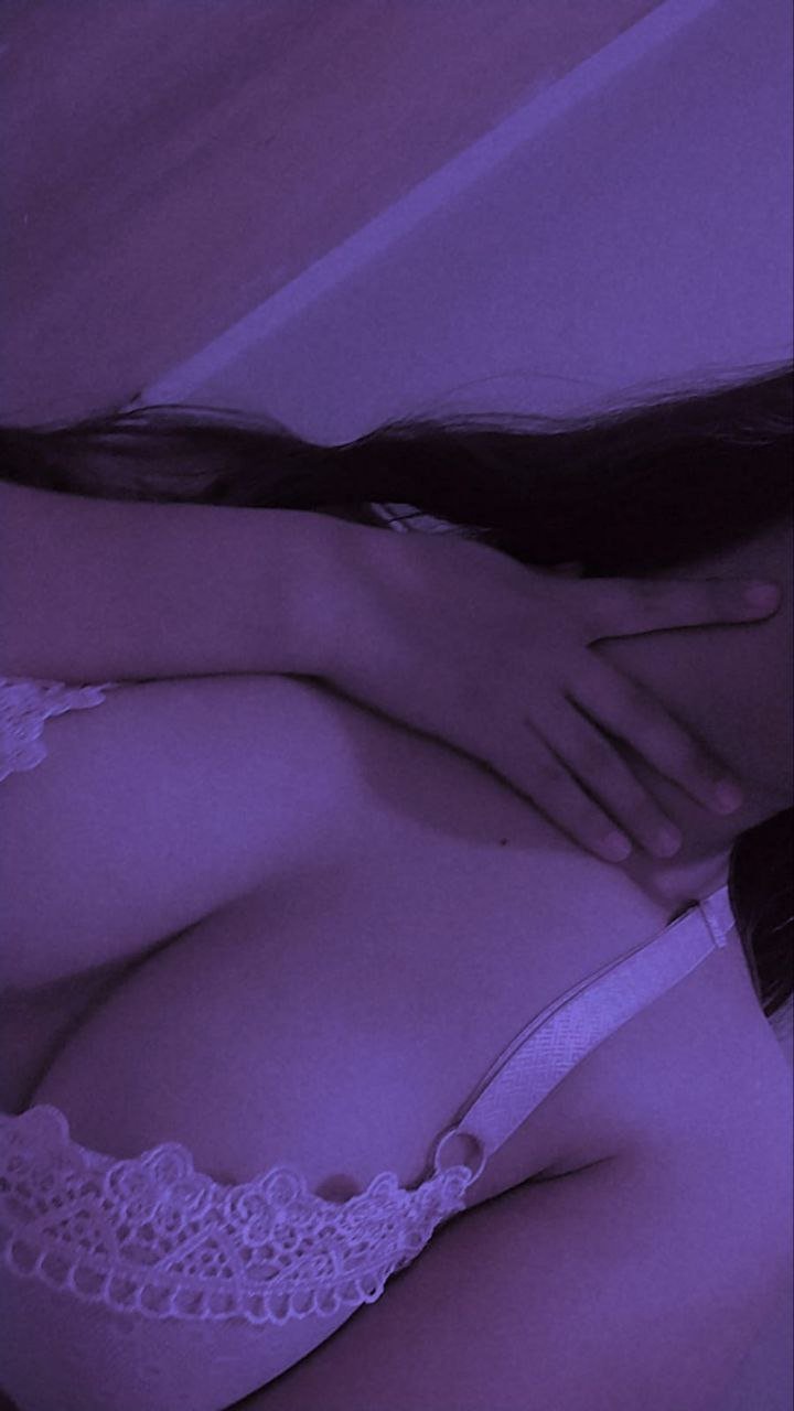 ビッグ・ティッテッド・ノーティー・フレンド・レディー・トゥ・シェア・ザ・ワイルデスト・ライド 40