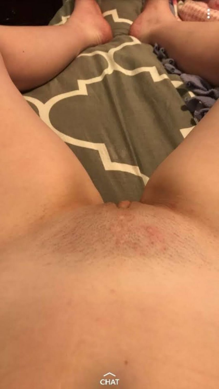 KIK linda puta Rachel, diecinueve años, le encanta follar 7
