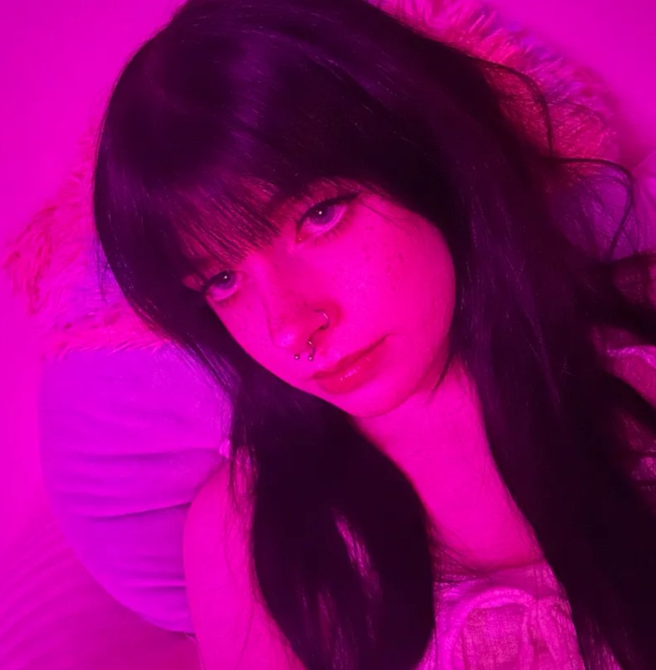 Verlorene Chatpic Hure CHIC Anna 19 8