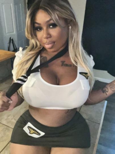 DamnSkyla's Ebony Booty Tastes As Good As It Looks 4