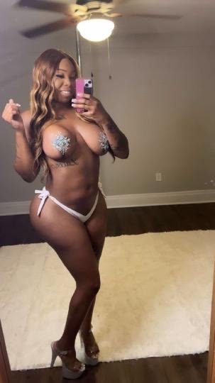 DamnSkyla's Ebony Booty Tastes As Good As It Looks 13