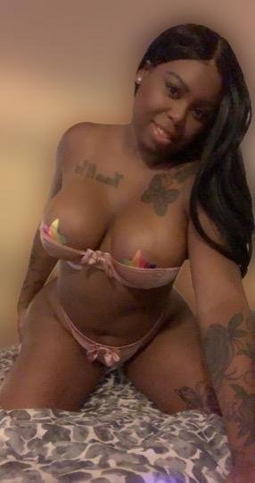 DamnSkyla's Ebony Booty Tastes As Good As It Looks 15