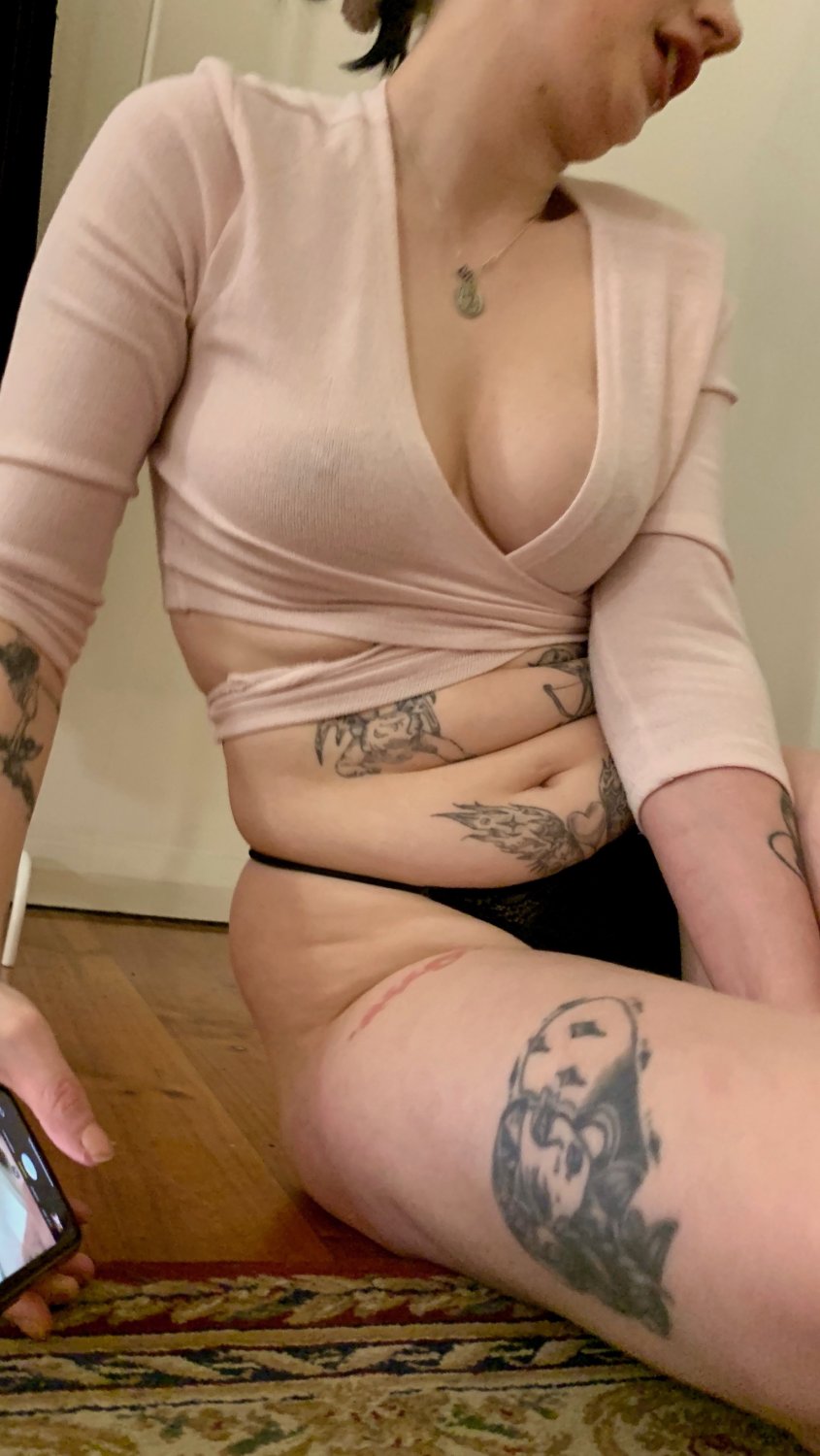 Adelaide Exhibitionist Mel Leaks Her Naked Body Again — Even Wilder 20