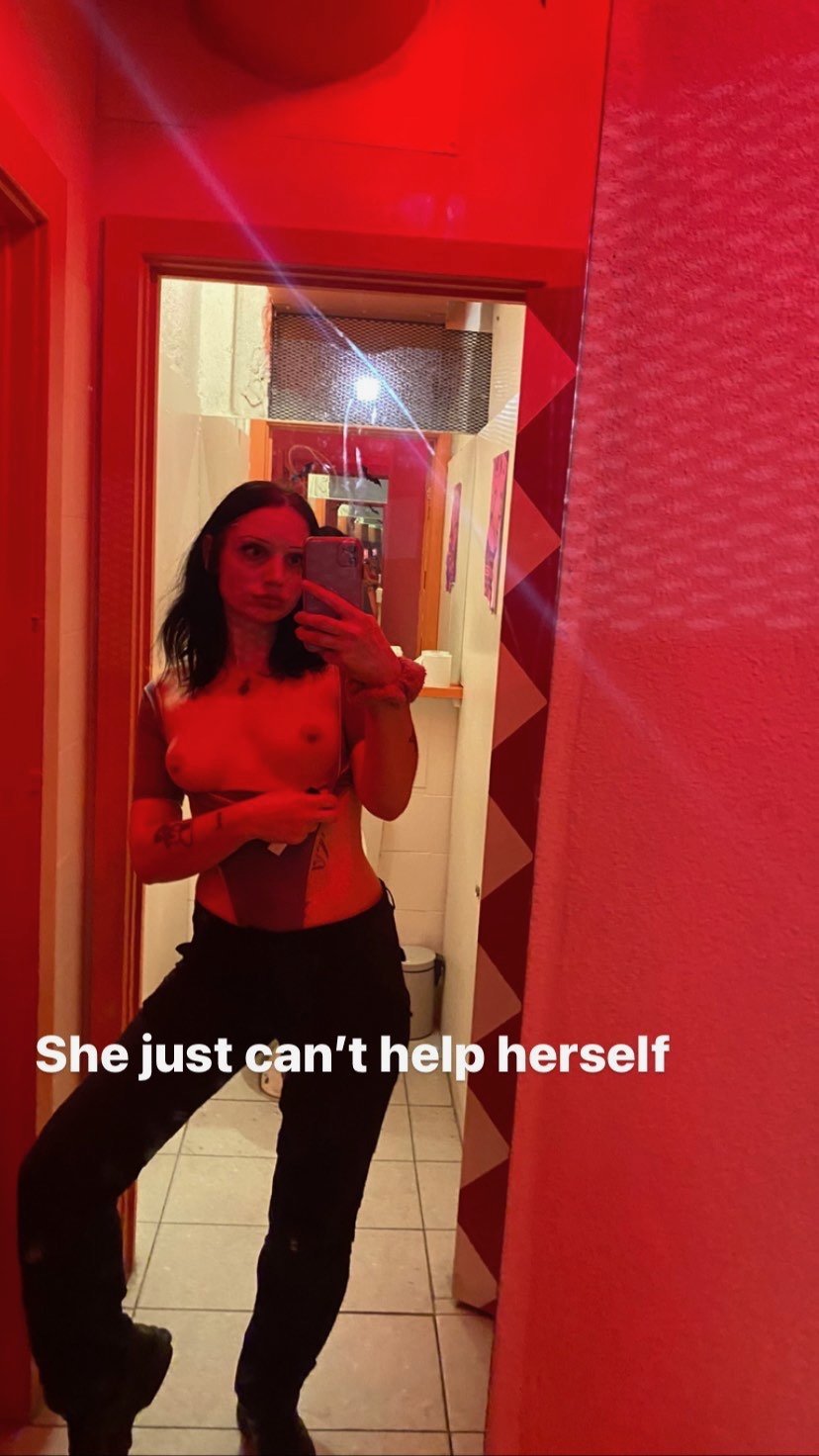 Adelaide Exhibitionist Mel Leaks Her Naked Body Again — Even Wilder 57