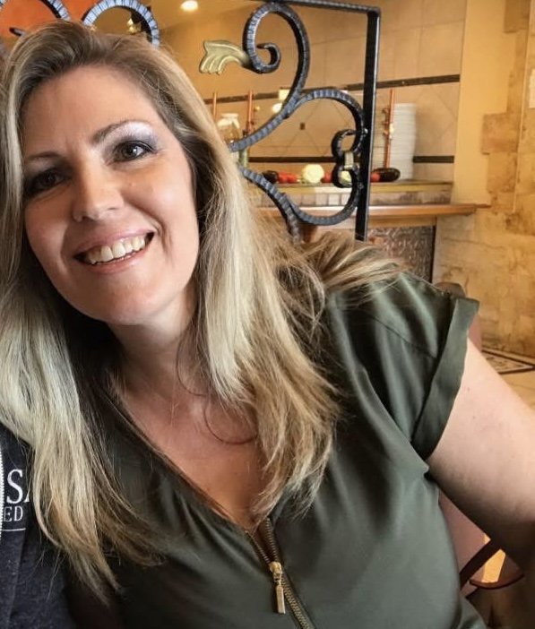 Attraktive Milf-Federbremse 11