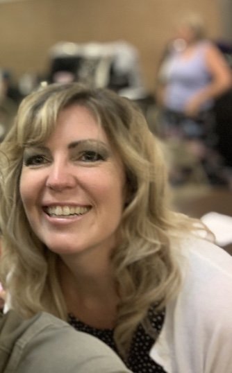 Attraktive Milf-Federbremse 12