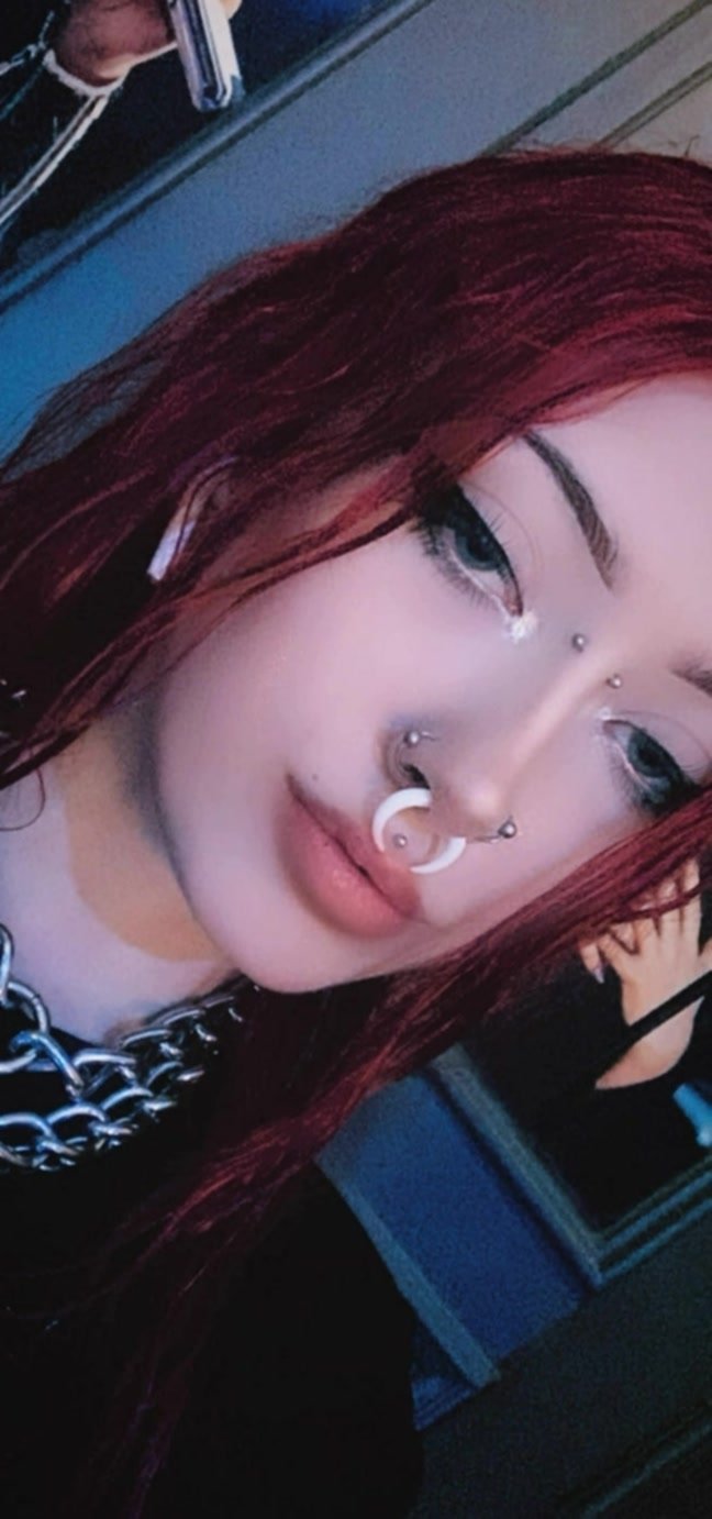 Dame una señal, y me transformaré en tu pecador de miel 1