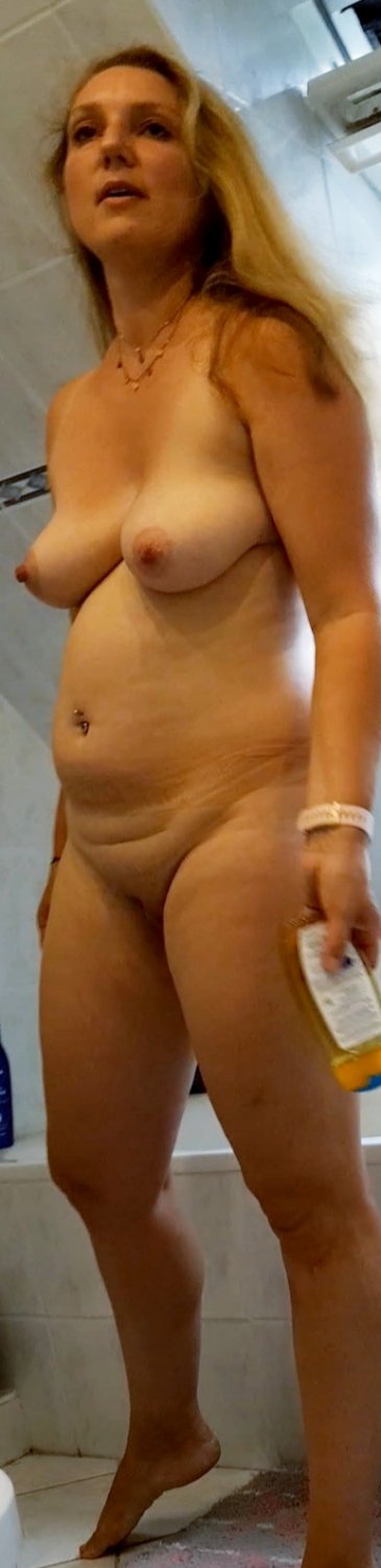 German Blonde Webslut Gets Down And Dirty 17