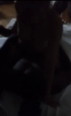 Italiana morena esposa en BBC gangbang 2