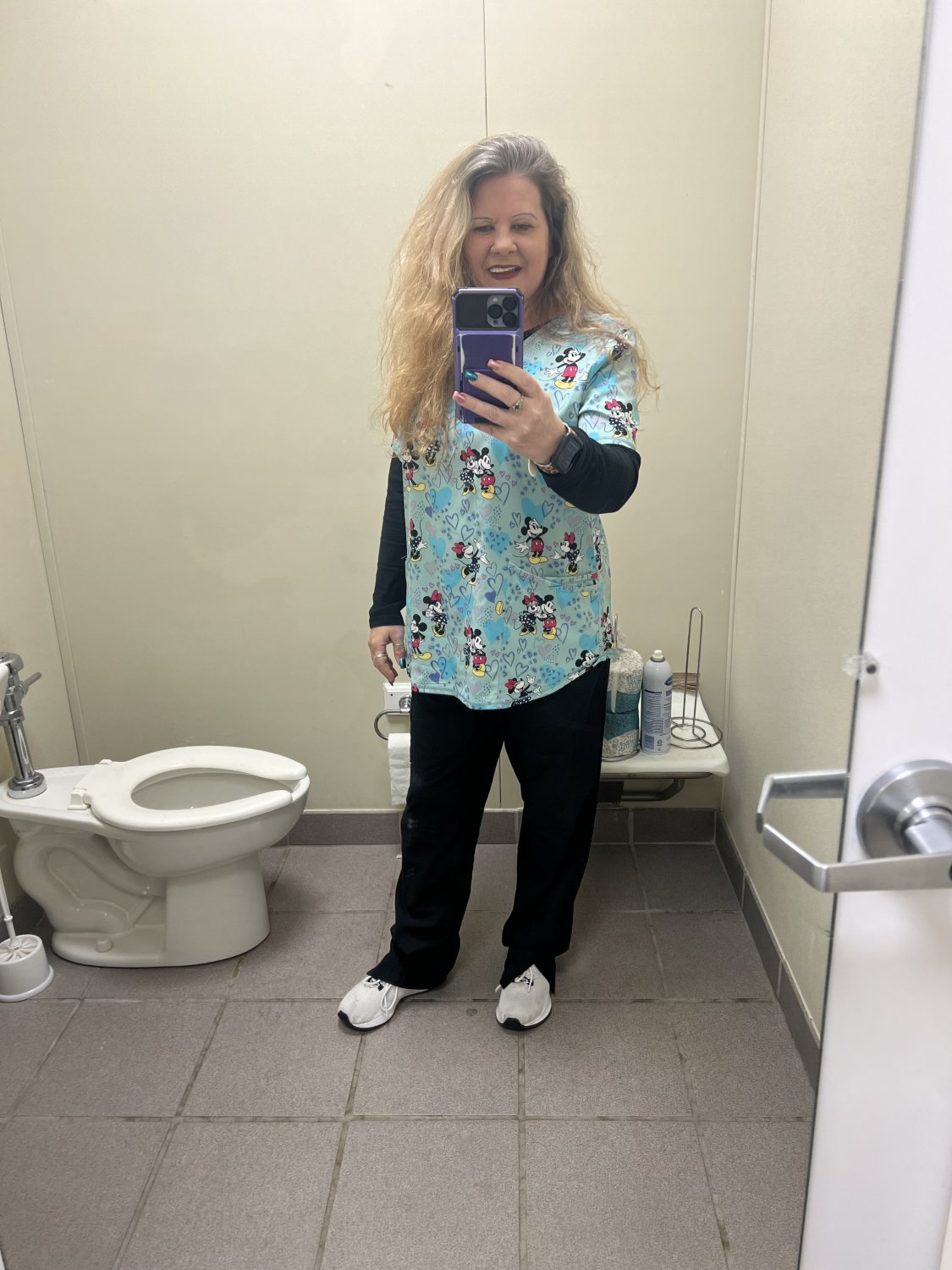 Selfies de trabalho hoje da minha mulher! Esmagar💥ou passar? 2