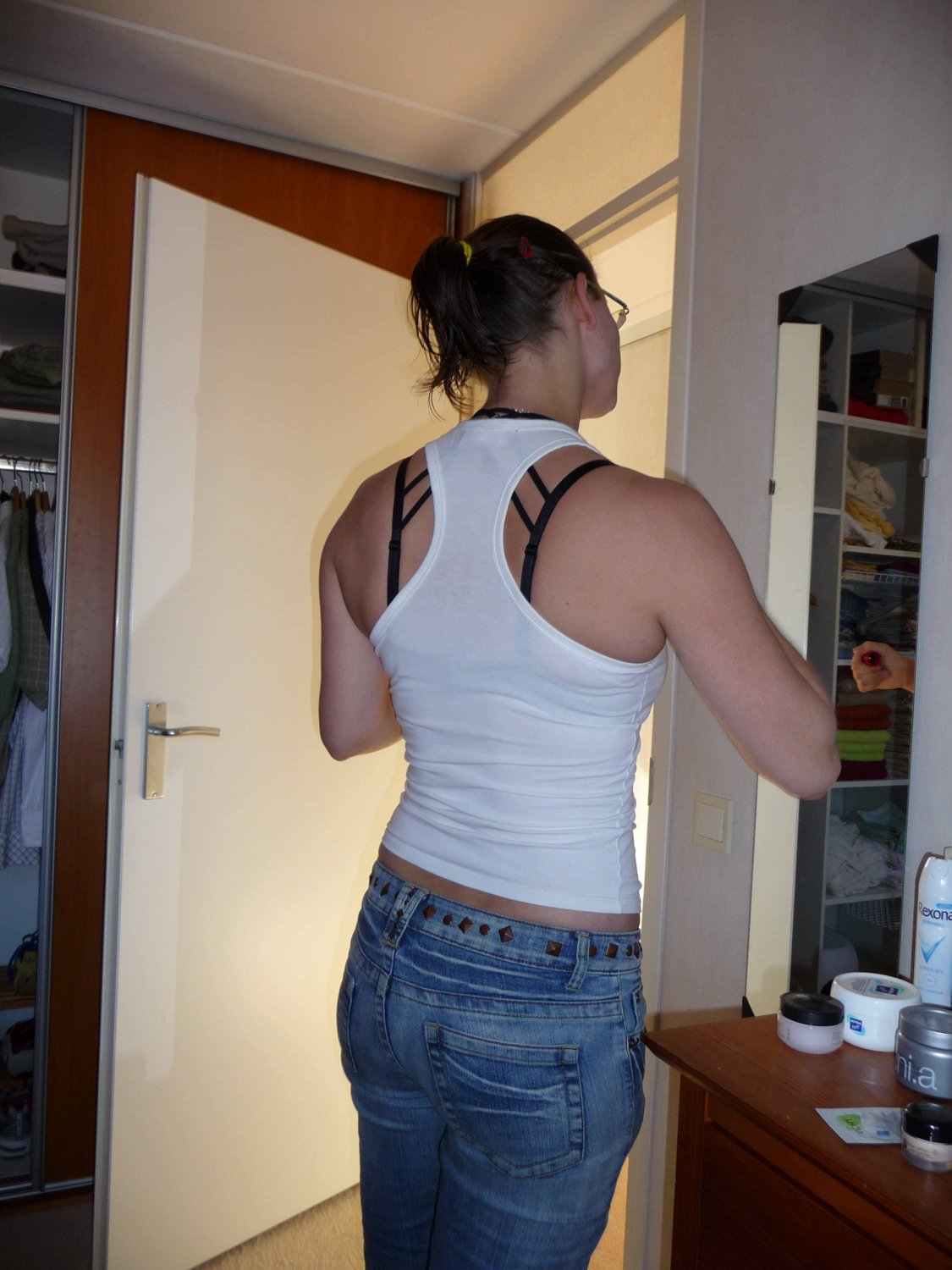 ヤミー・ミルフ・ドリッピング・アンド・モーニング・フォア・ア・シック・コック・トゥ・フィル・ハー・アップ 35