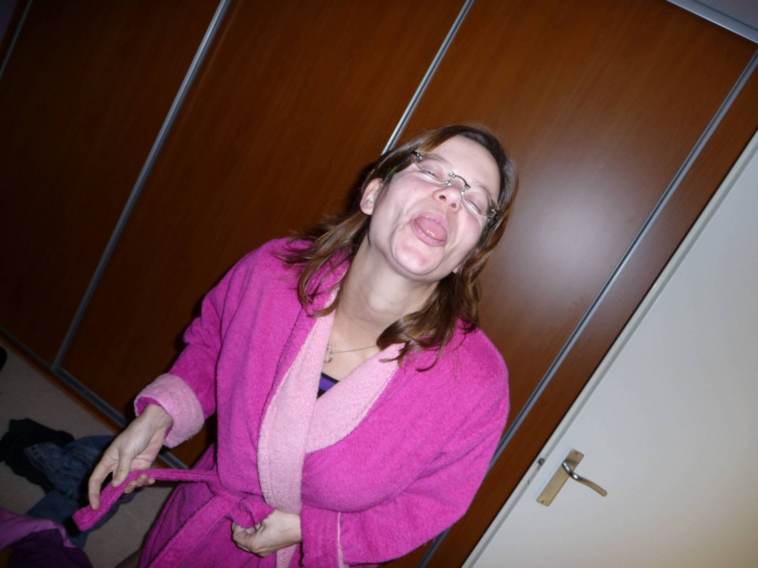 ヤミー・ミルフ・ドリッピング・アンド・モーニング・フォア・ア・シック・コック・トゥ・フィル・ハー・アップ 43