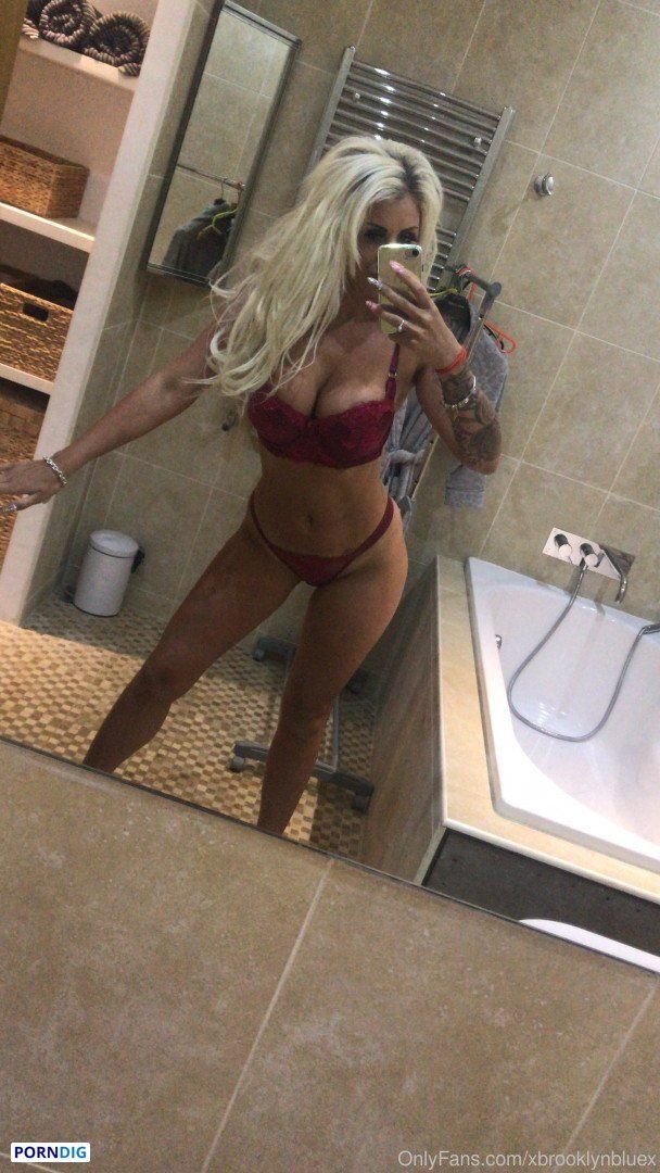 UK chav slut Brooklyn Blue getting wild and filthy in a rough session 53