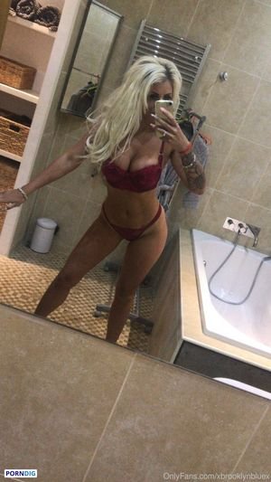 UK chav slut Brooklyn Blue getting wild and filthy in a rough session 74