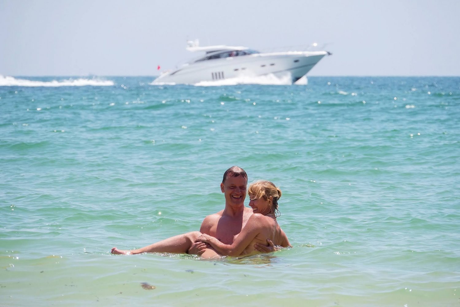 Traveling mom filming her secret adventures while craving every touch 20