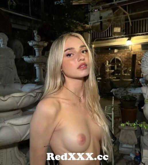 German blonde bombshell Isa leaking naughty selfies and forbidden nudes 5