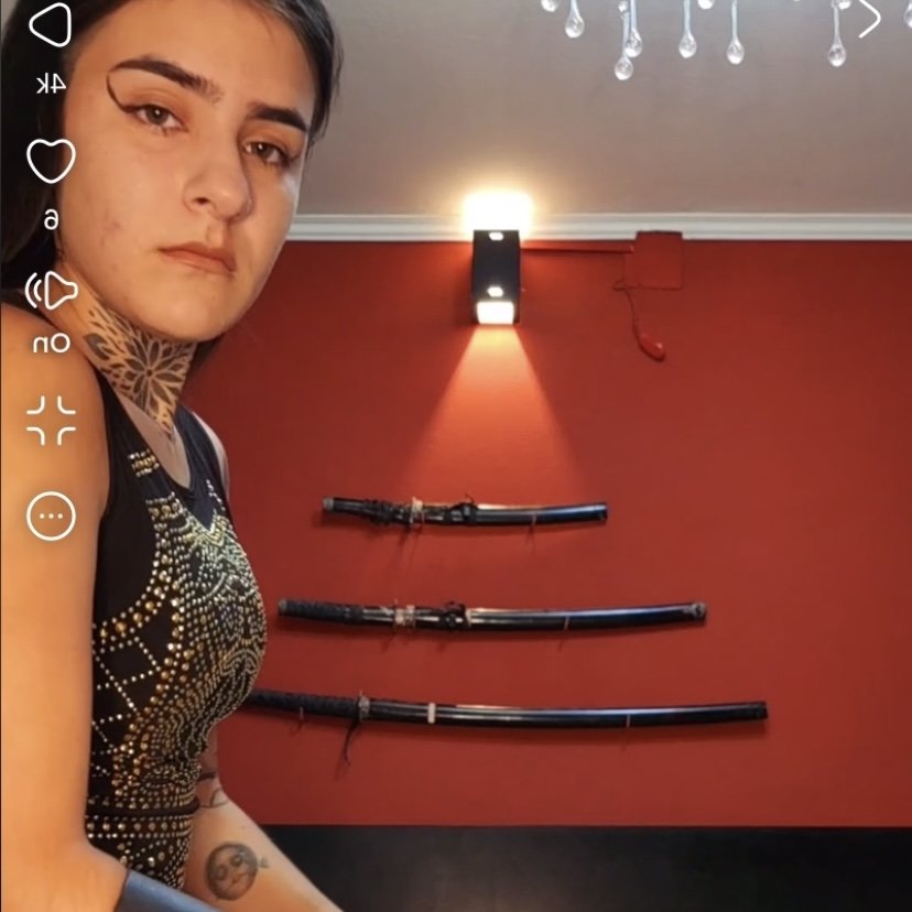 PART2 37 años de edad se golpeó w la correa de un 23 años de edad ex novia 2