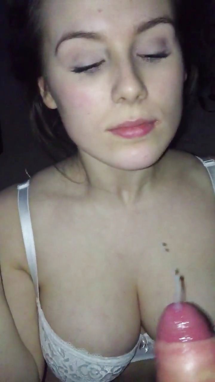 リークド・アマチュア・ビデオ・オブ・ザ・メイヤーズ・ノーティー・リトル・ドーター・ゲッティング・ワイルド 1