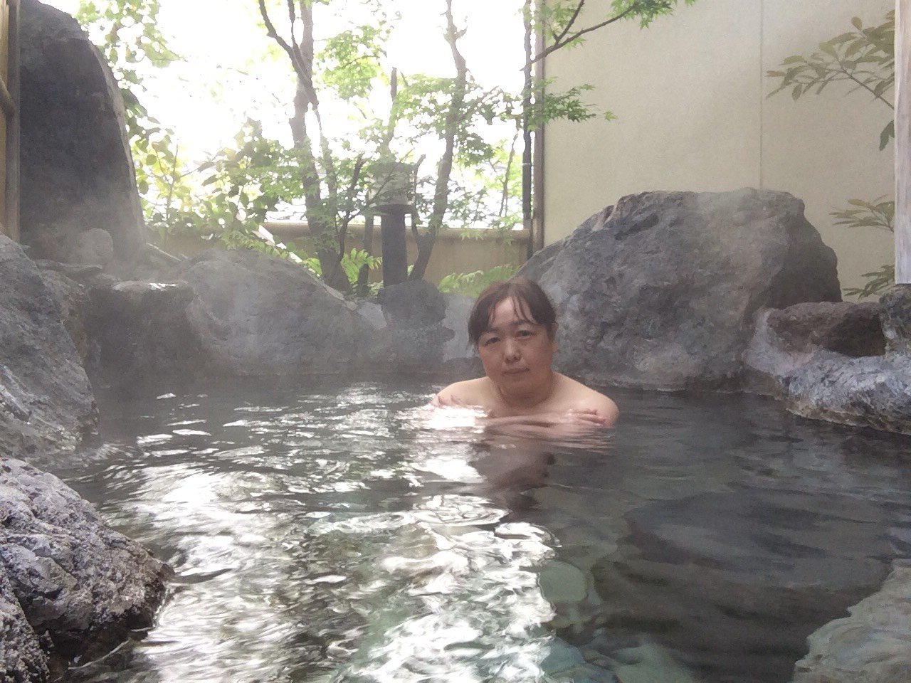 Classic Japanese mature Harumi-san spreading nostalgia and pure lust 28