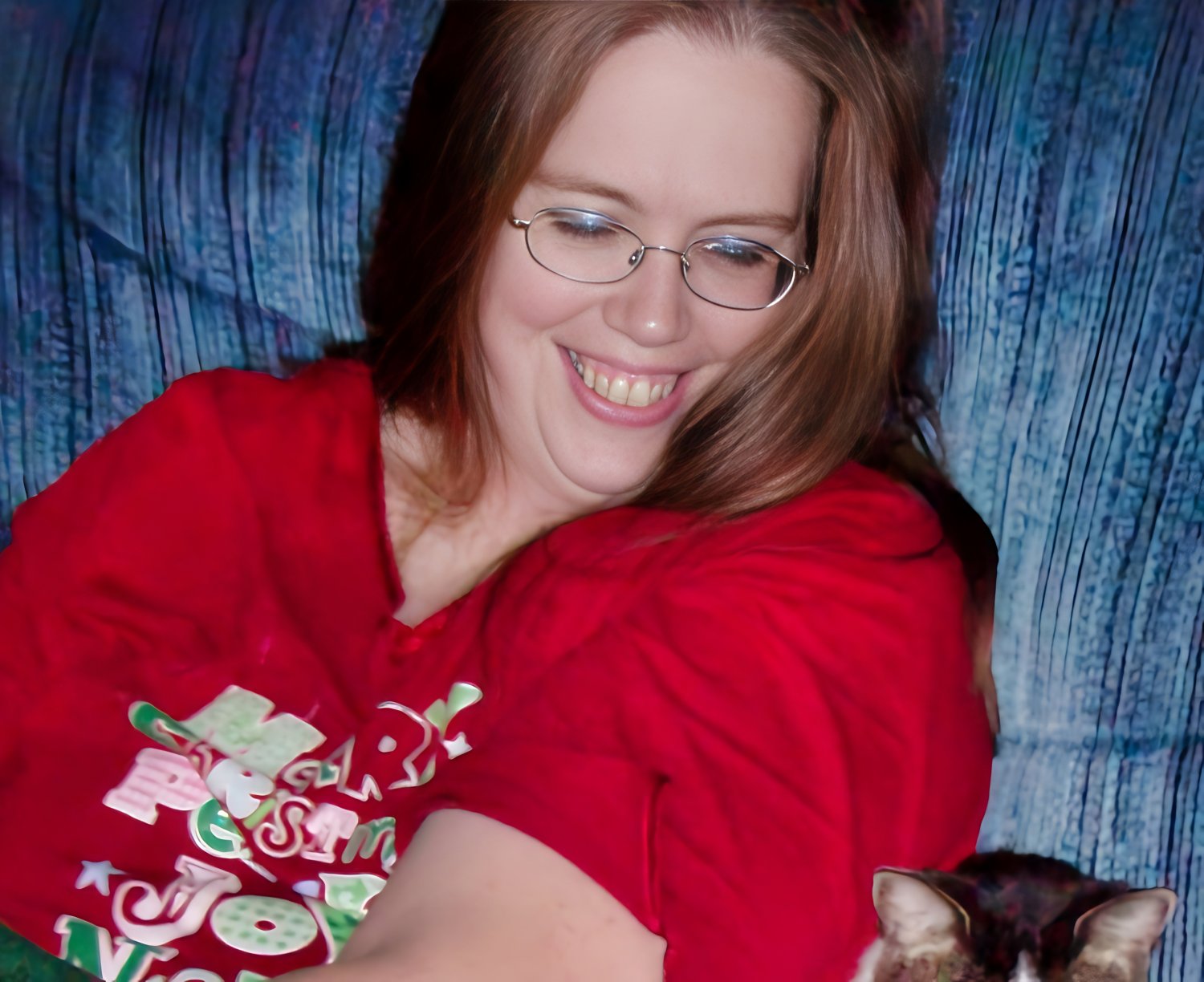 Mature webslut flaunts her big ass and irresistible sexy face begging for attention 7