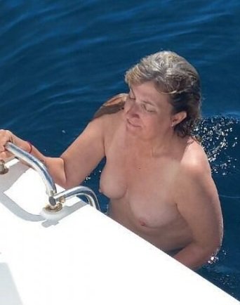 STEPHANIE 's BOOBS 13