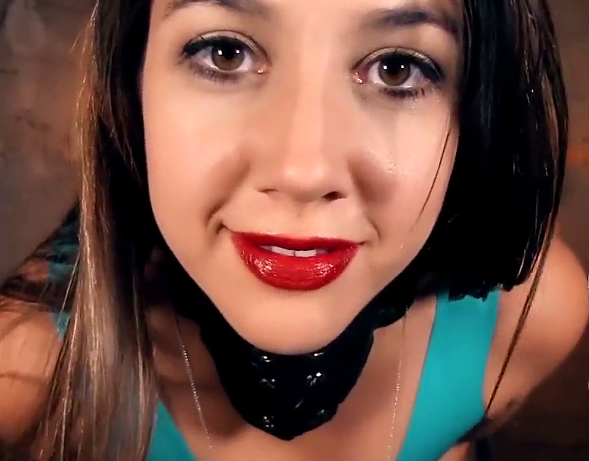 サブミッシブ・ラテックス・ボンドウーマン・ゲッツ・ドミネイテッド・イン・プリズン・フェムドム・ファンタジー 6