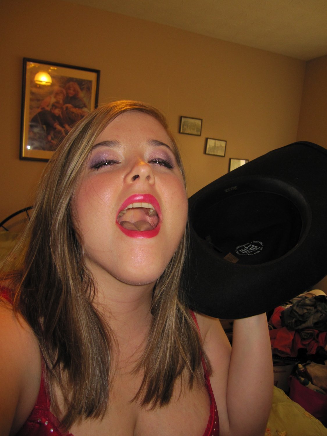 ホーニー・ワイフ・メリッサ・ゲッツ・デストロイド・バイ・ア・BBCホワイル・ハー・ハズバンド・ウォッチズ 22