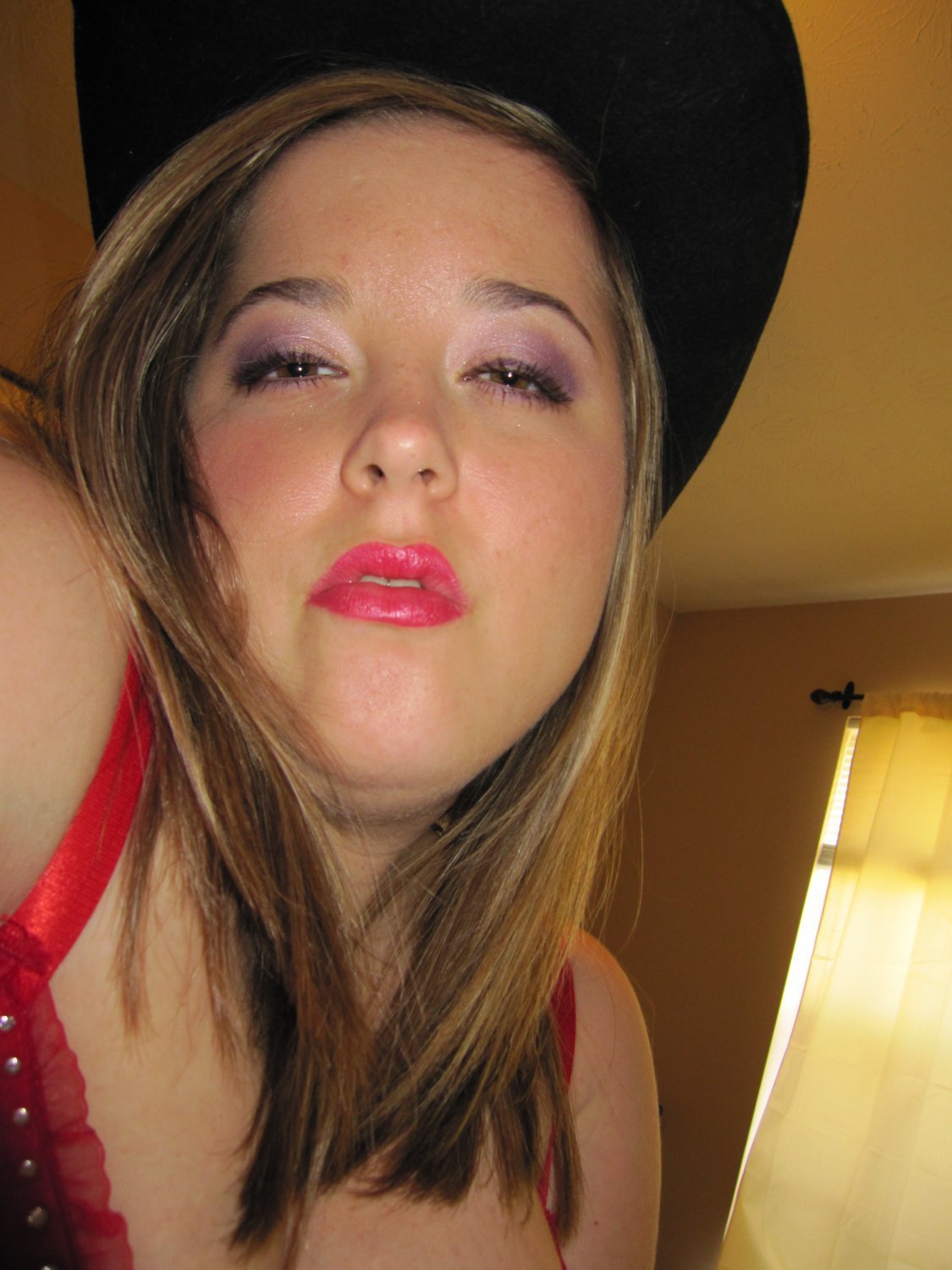 ホーニー・ワイフ・メリッサ・ゲッツ・デストロイド・バイ・ア・BBCホワイル・ハー・ハズバンド・ウォッチズ 25