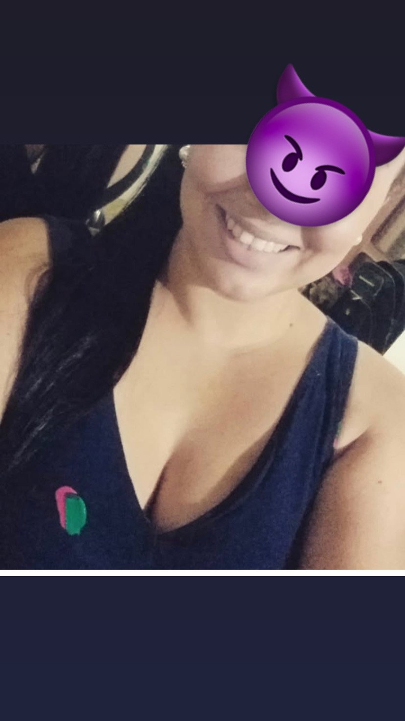 Corno mandou mais foto da Puta - Esposa safada 1