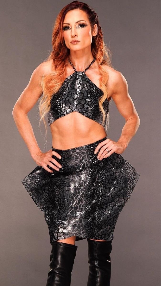 WWE Becky Lynch 9