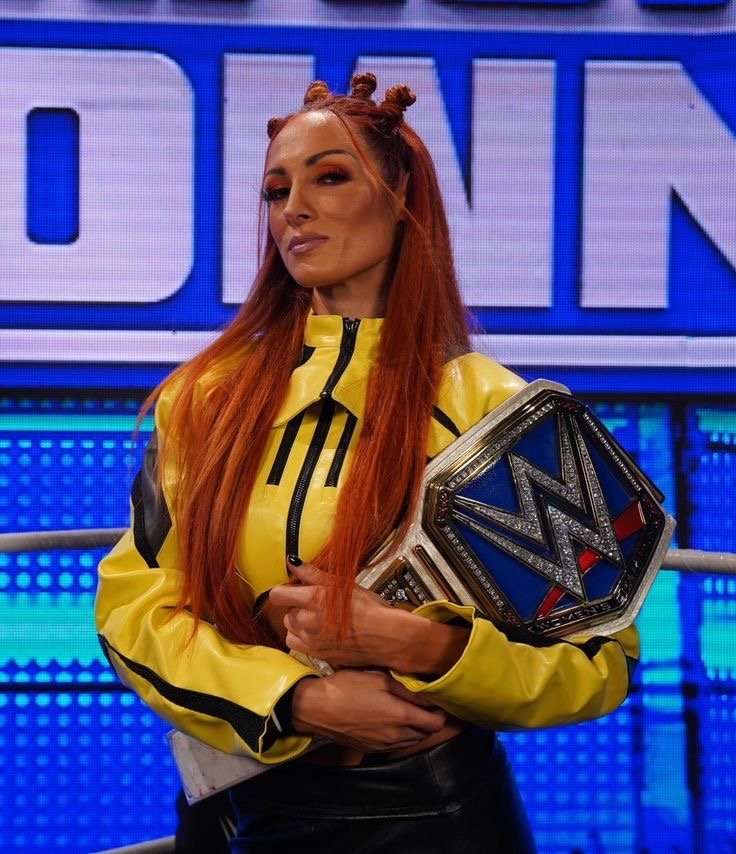 WWE Becky Lynch 16