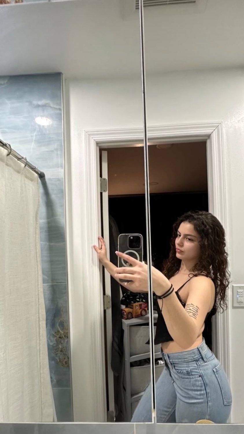 Risking Dirty Andrea Again For Another Naughty Repost 1