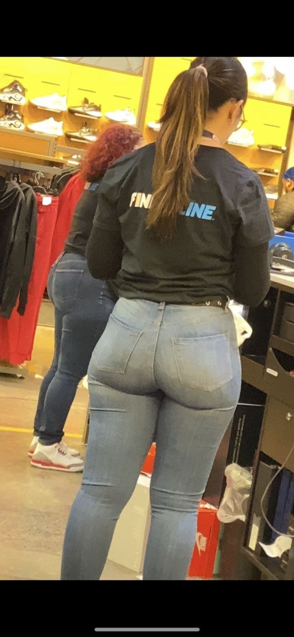 Hintern in Jeans 2