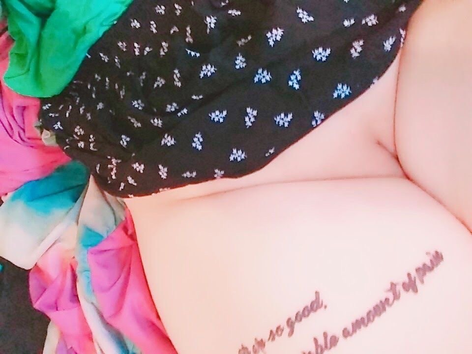 rosa tiene treinta años y le encanta que la compartan 20