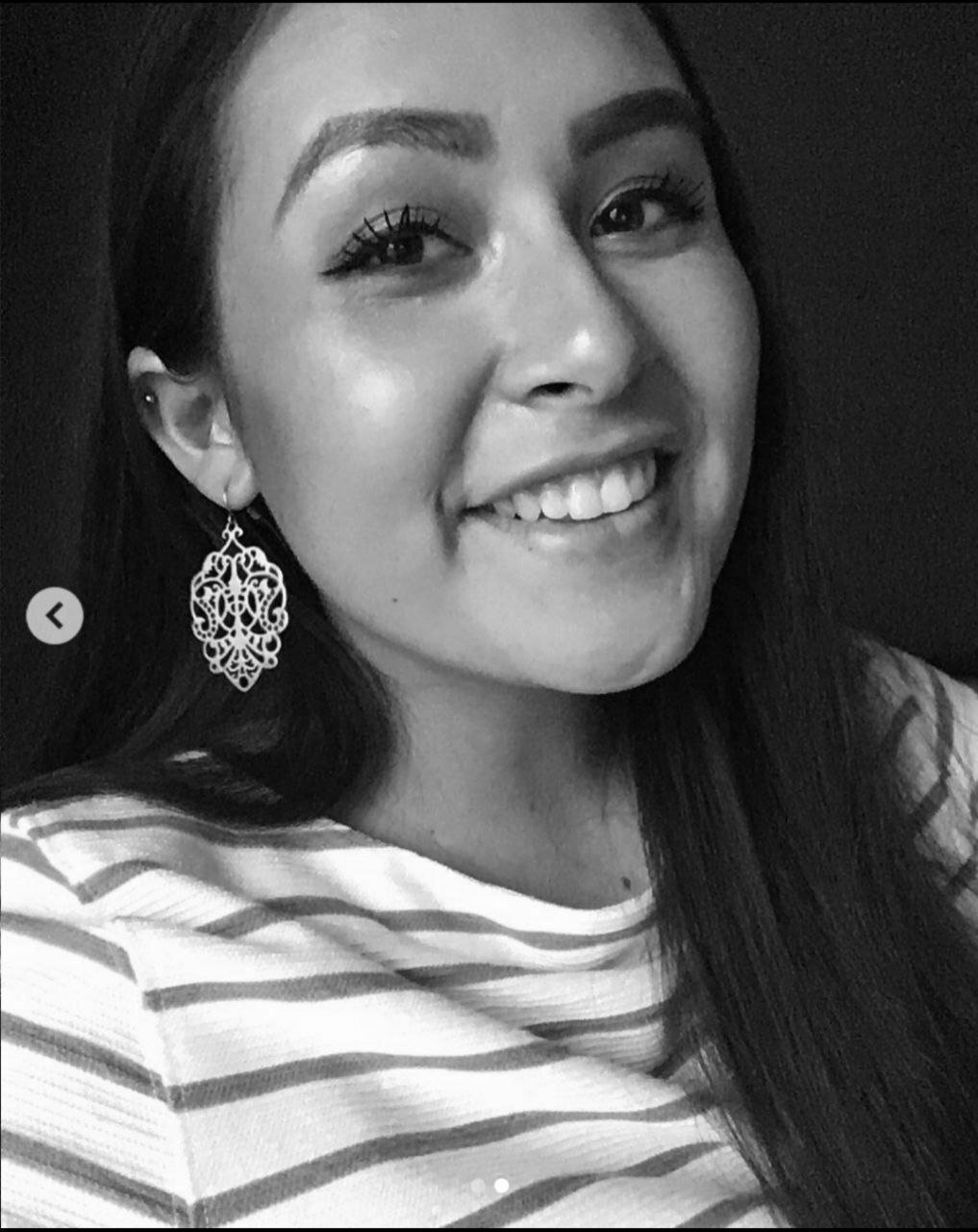 Puta latina peluda fornicando 1