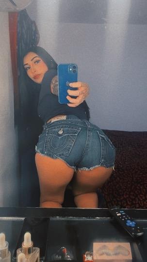 24 Jahre alte Latina Begleitung in Inglewood, Long Beach , Downey , El Monte , Glendale 1