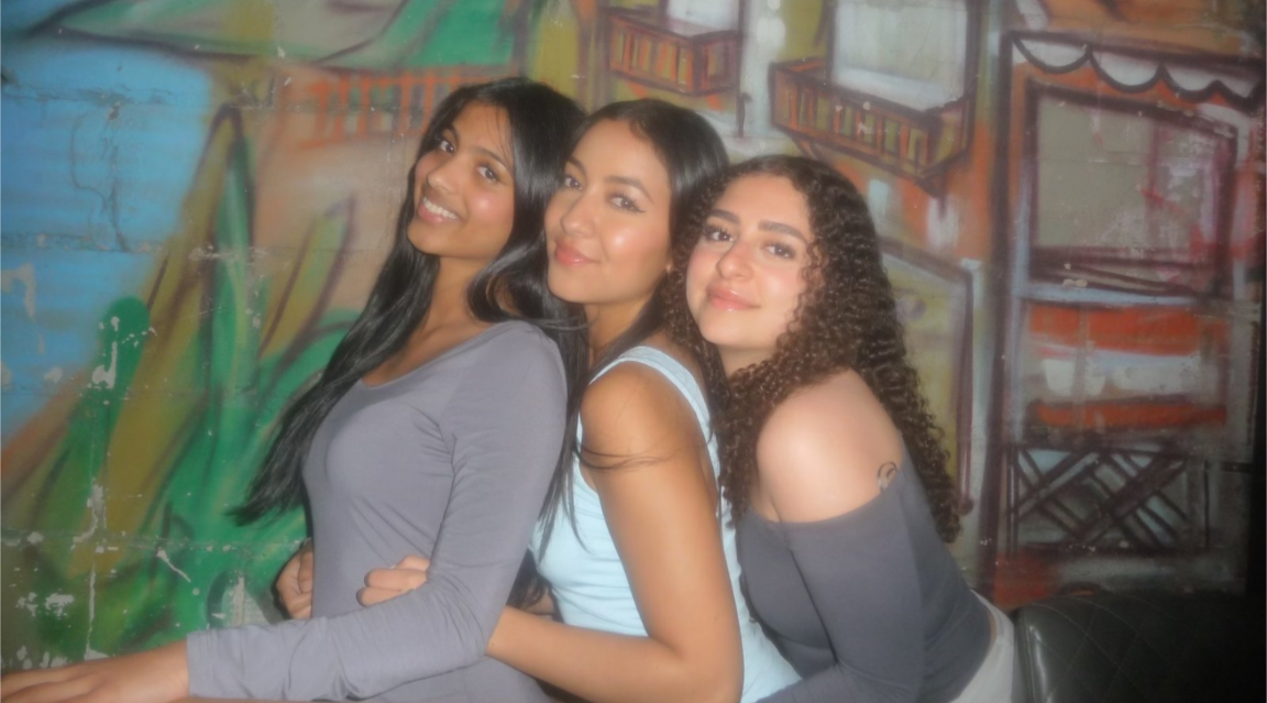 As melhores amigas adolescentes muçulmanas árabes e indianas😋🤤🤤 2