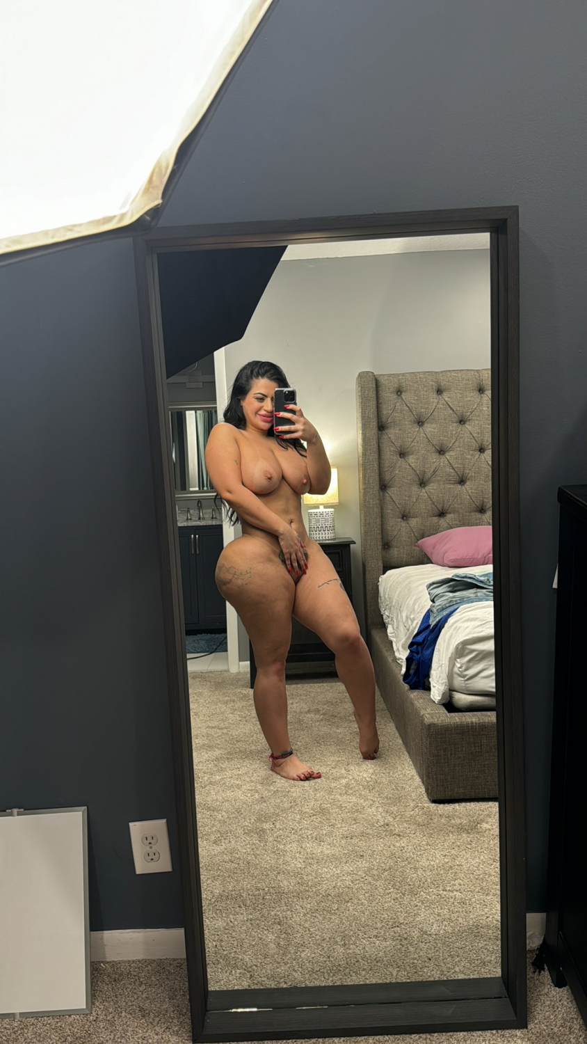 💋ẞølø Çûrv¥ T#íçç 4!r!€$ 15