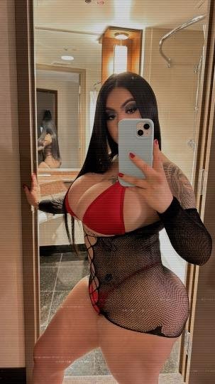 24イヤー・オールド・アバ・マリー — コロンビアン・アンド・プエルト・リカン・エスコート・イン・LA 3