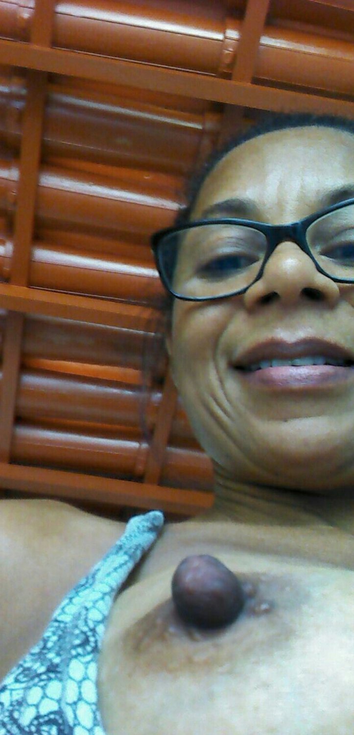 Tania Cristina Silva Shows Off Her Slutty Milf Face And Hairy Pussy 8