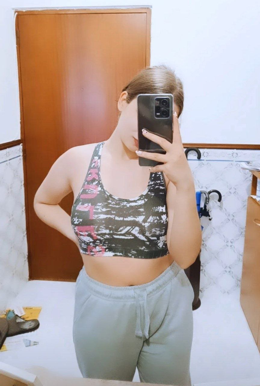 Leaked Slut Exposes Her Soaked Pussy Begging For More 12