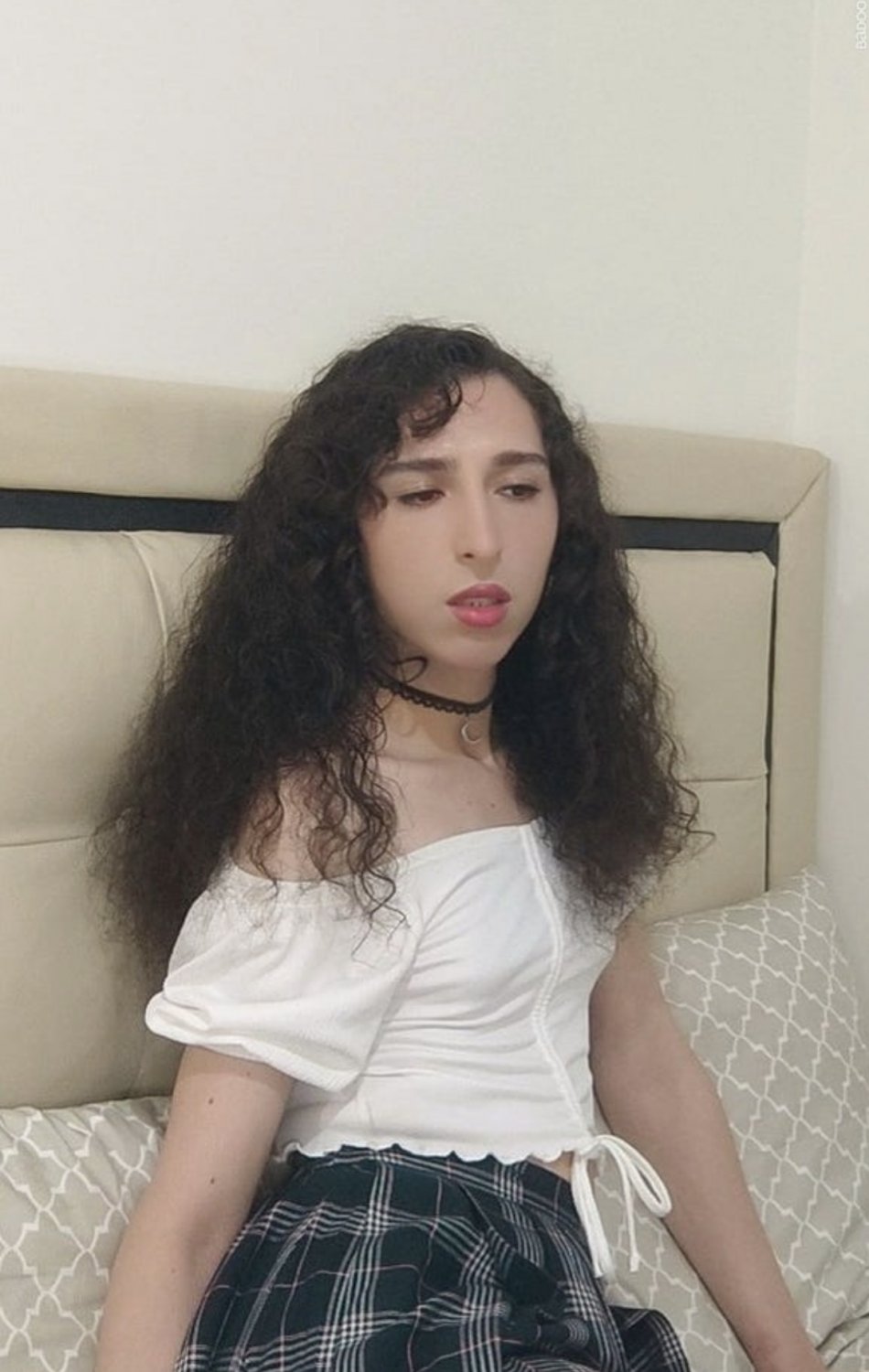 Tranny Babe Thirsty To Deepthroat My Giant Cock ???? 2