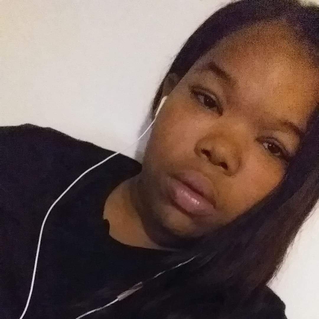 Horny Ebony And Latina Lesbians Moan Loud On Taimi App 2